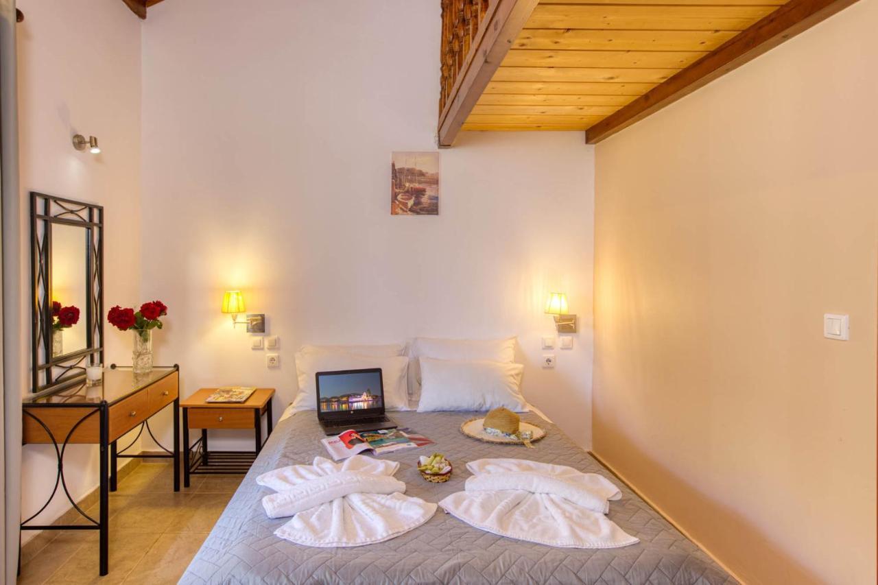 Appartement Christinas Lofts à Ágios Matthaíos Extérieur photo